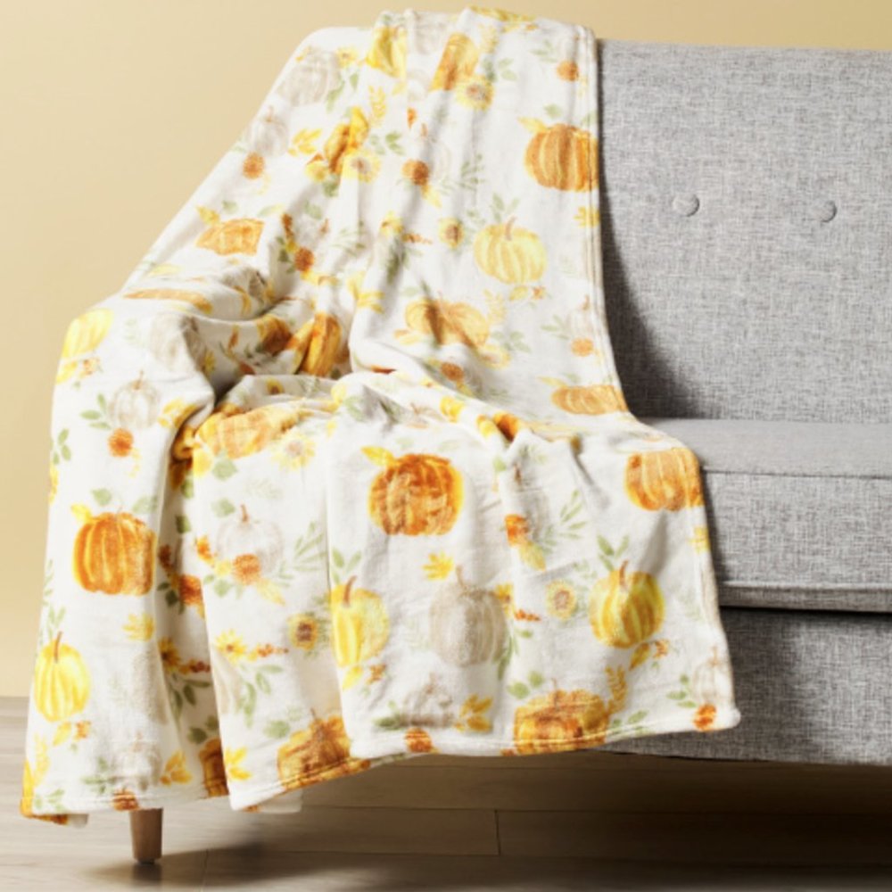Cynthia Rowley Pumpkin Sunflower Throw Blanket Micro Fleece Thanksgiving Decor